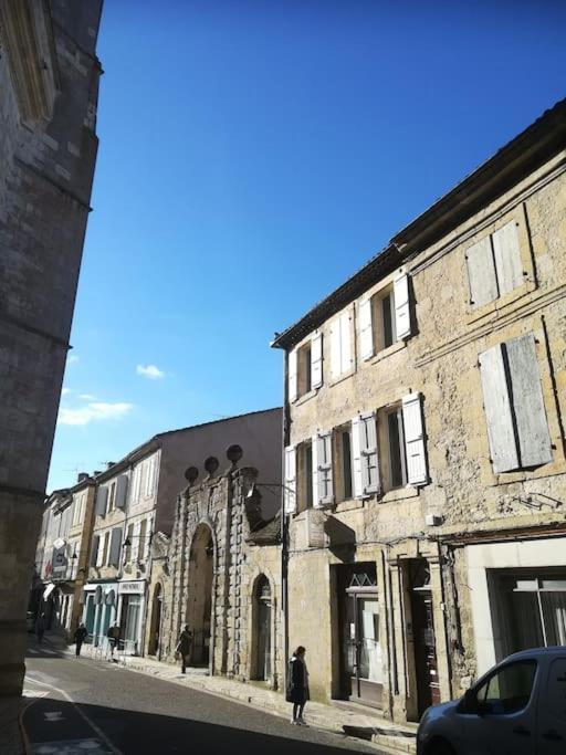 Gite De La Cathedrale 2 Lectoure Buitenkant foto