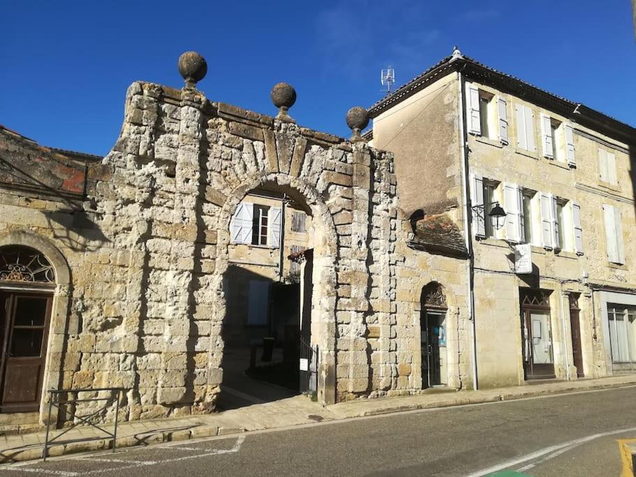 Gite De La Cathedrale 2 Lectoure Buitenkant foto